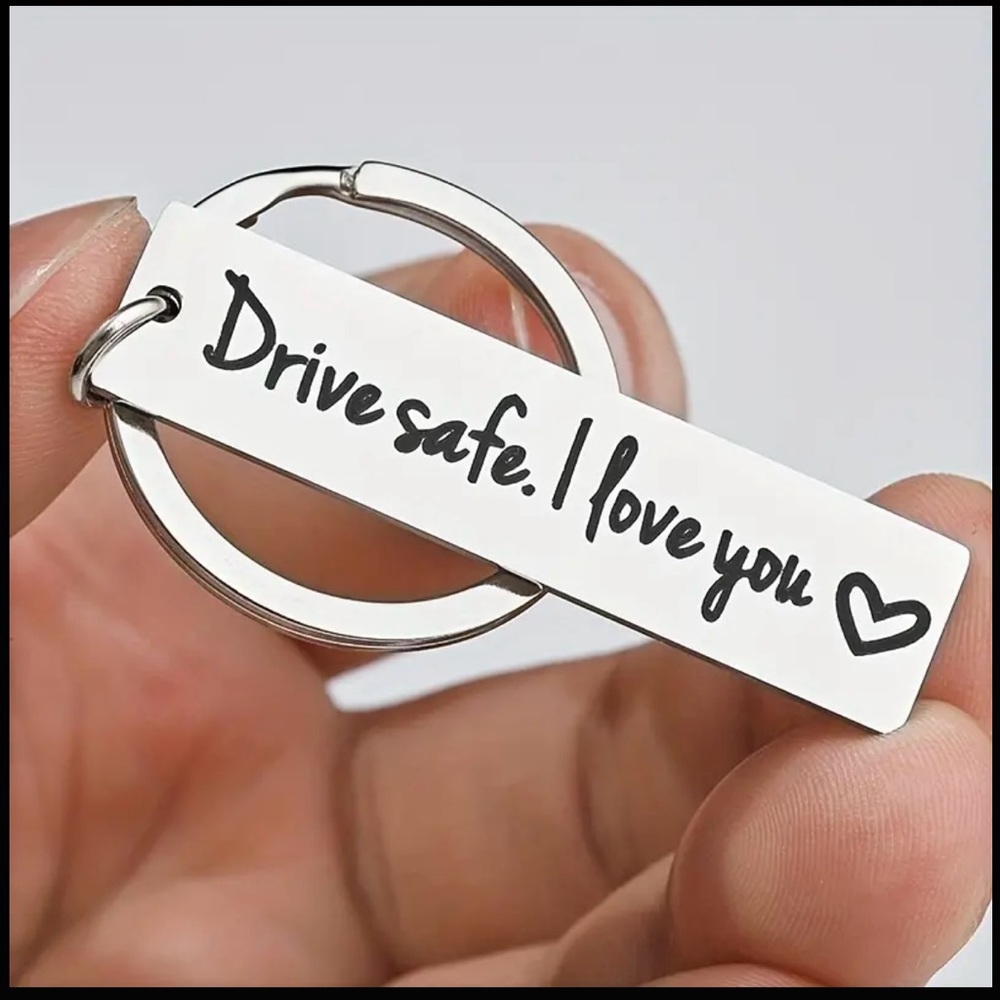 Keychain - Picture 3 of 3